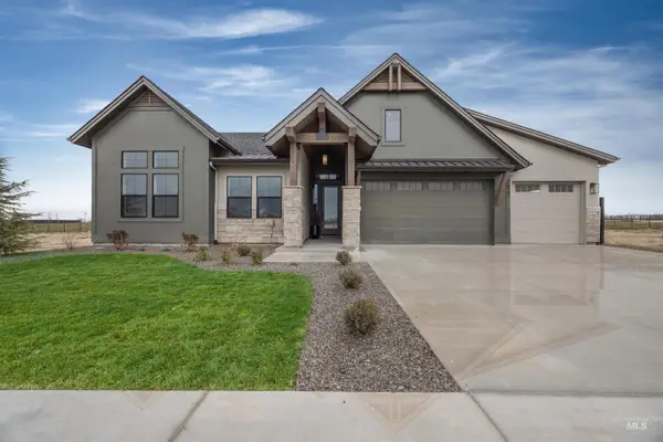 5523 W Haughburn Dr, Eagle, ID 83616