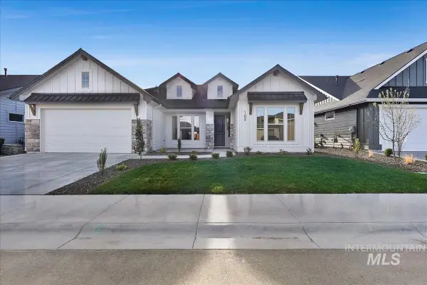 105 S Sunniva Ave, Kuna, ID 83634