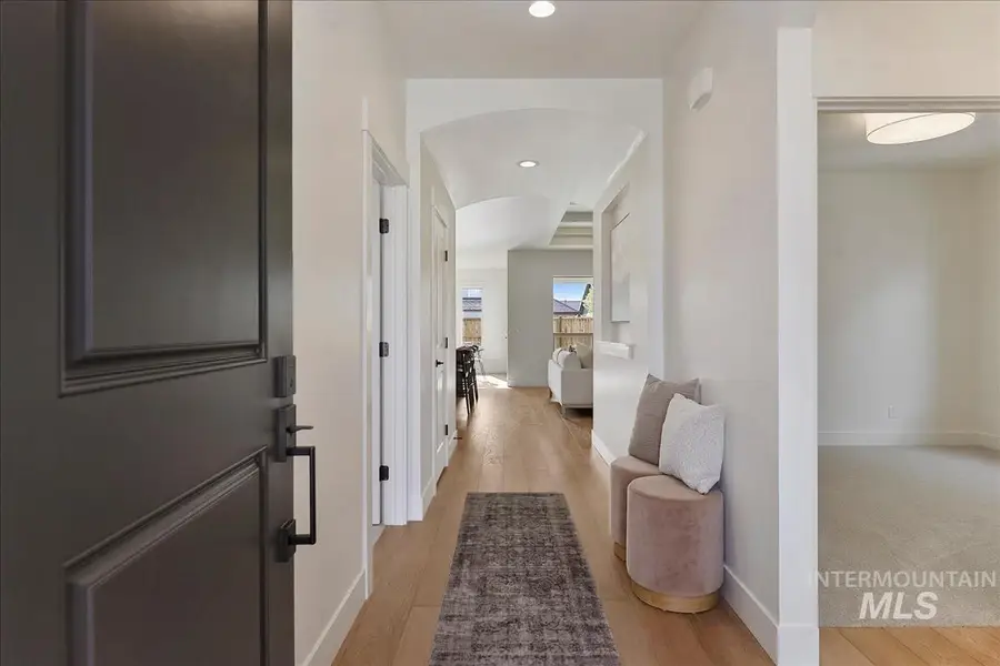 105 S Sunniva Ave, Kuna, ID 83634 - #3