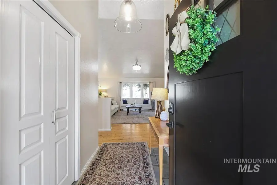 2611 E Clarene Ct, Meridian, ID 83646 - #3