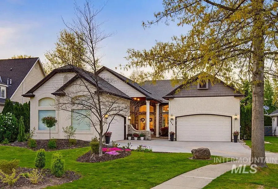 326 W River Trail Dr, Eagle, ID 83616 - #2