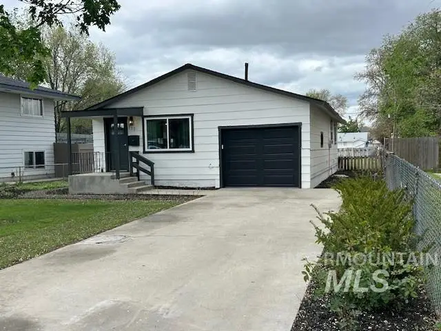 111 Diamond, Nampa, ID 83686 - #2