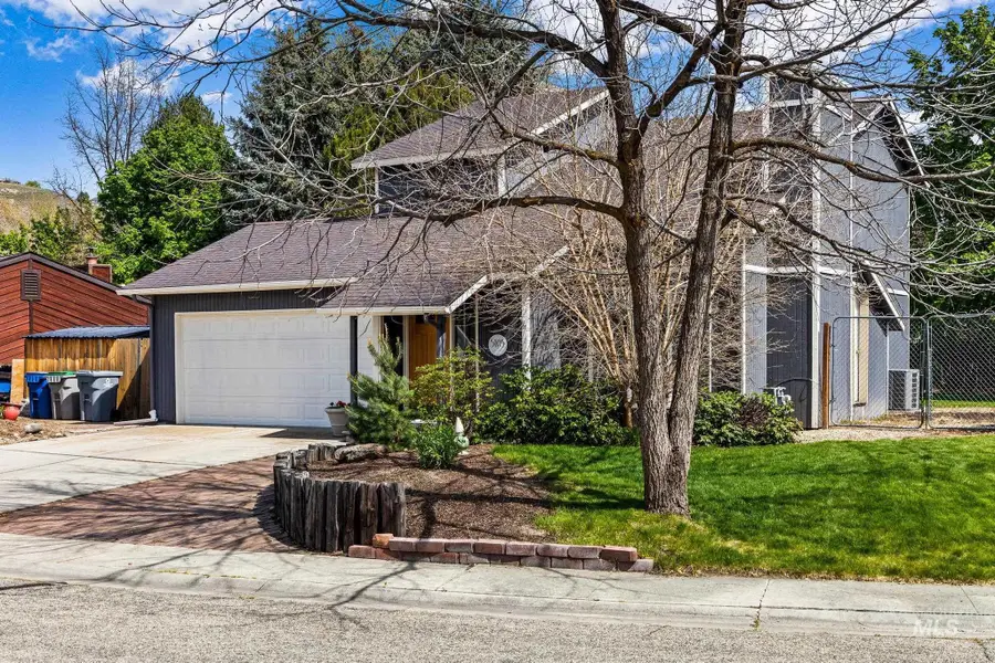 5105 W Harbourview Dr, Boise, ID 83703 - #3