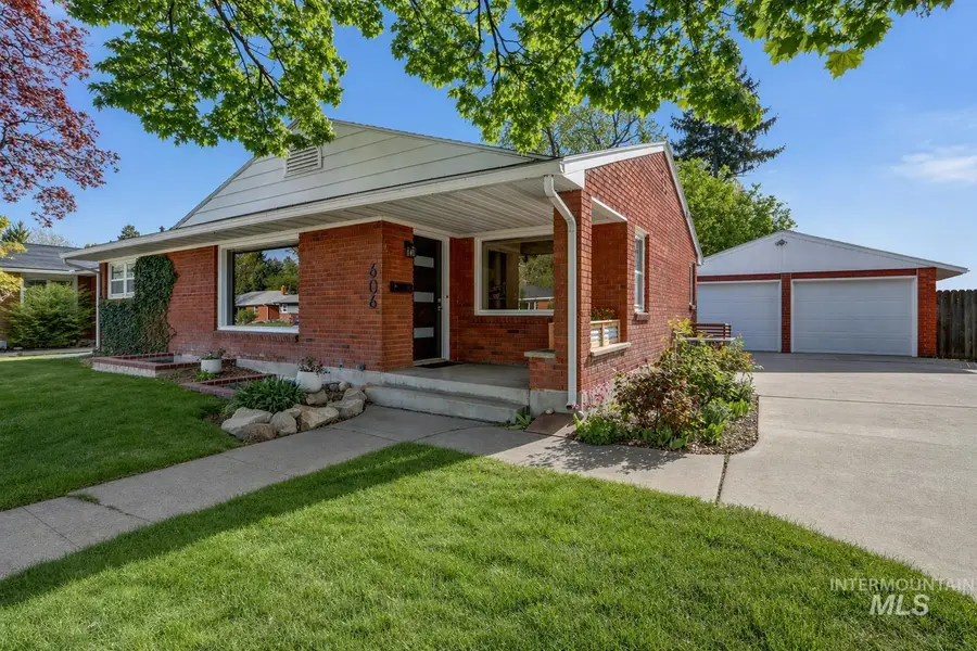 606 S Michael Street, Boise, ID 83705 - #2