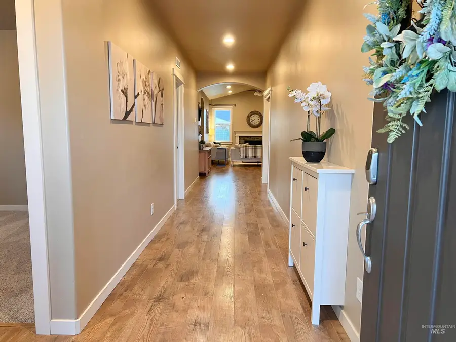 6210 W Drummond Dr, Meridian, ID 83646 - #3