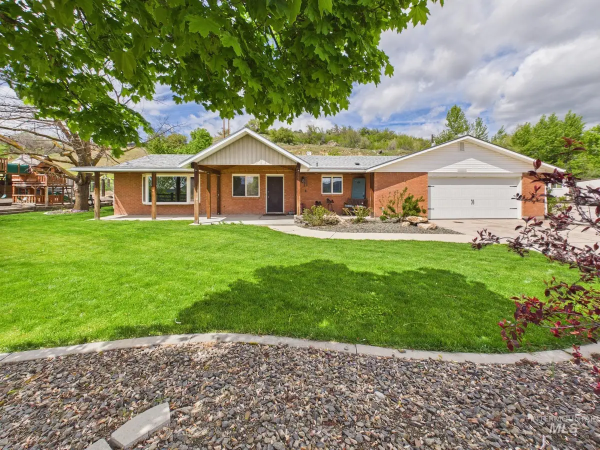 2772 E Black Canyon (hwy 52,n), Emmett, ID 83617 - #1