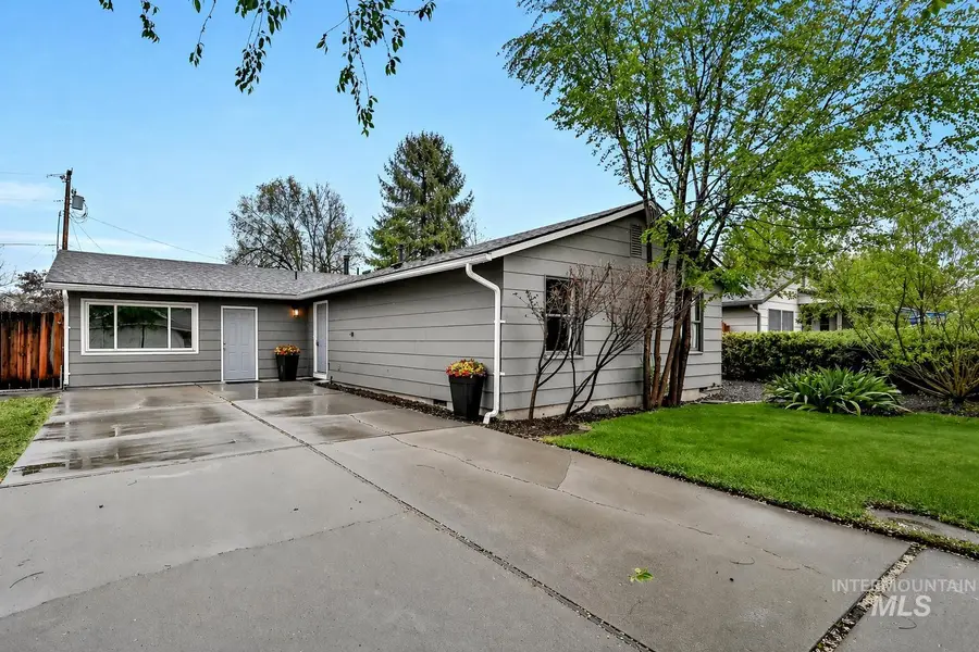 3554 W Hansen Ave, Boise, ID 83703 - #2