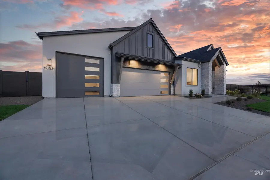 5335 W Haughburn Dr, Eagle, ID 83616 - #2