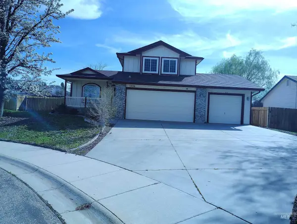 1426 N Tasavol Avenue, Kuna, ID 83634