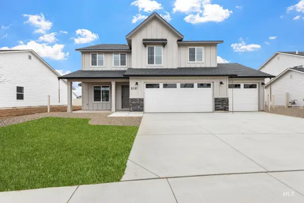 3802 W Amapola Dr, Meridian, ID 83642