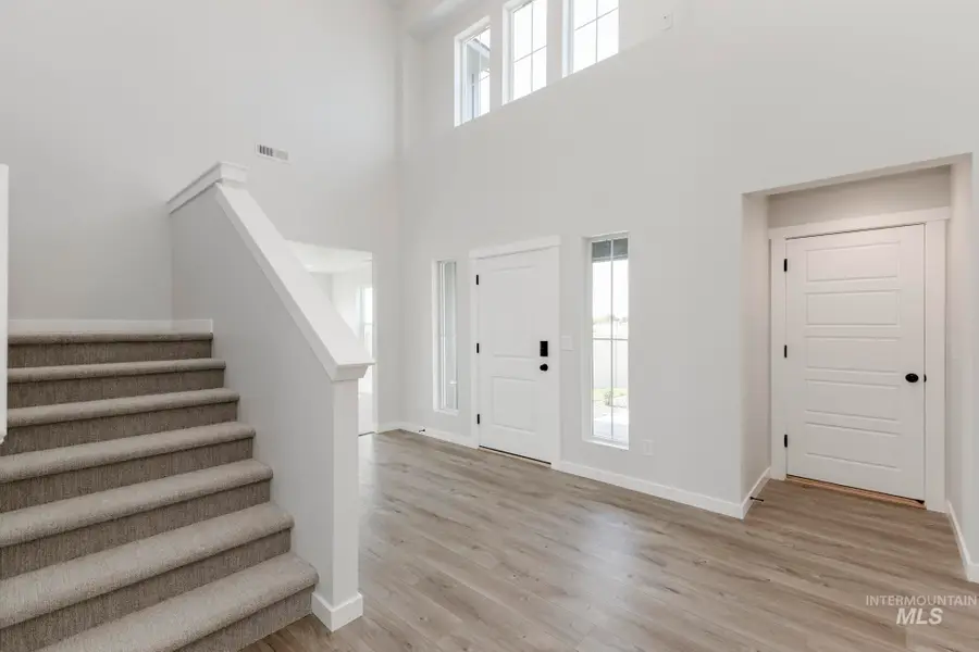 913 E Crab Springs St, Nampa, ID 83686 - #2