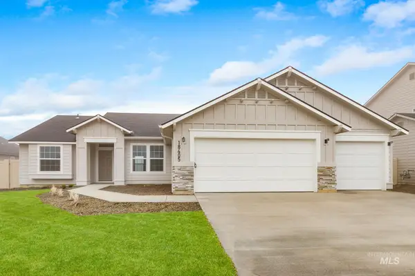 8215 E Cool River Lp, Nampa, ID 83687