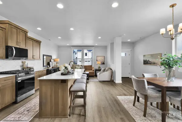 442 N Fritts Ave, Meridian, ID 83642