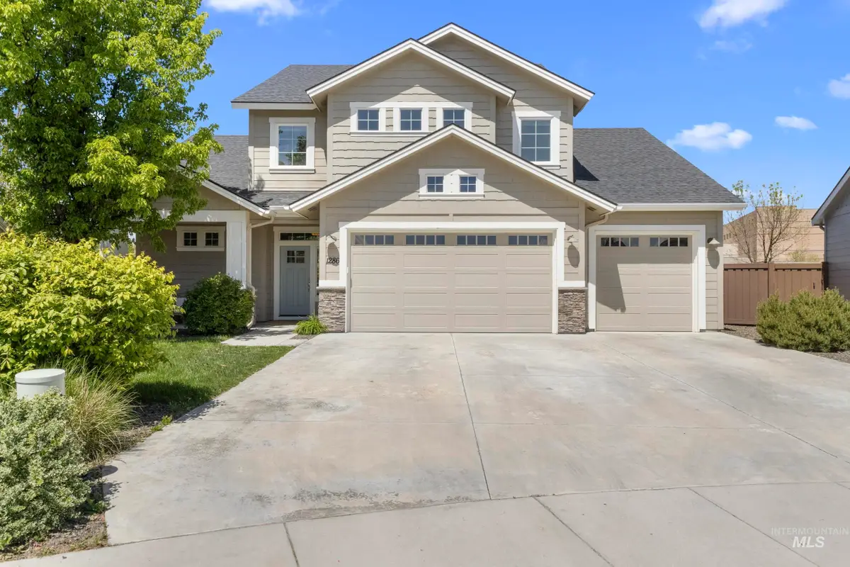 1286 W Laughton Dr, Meridian, ID 83646 - #1