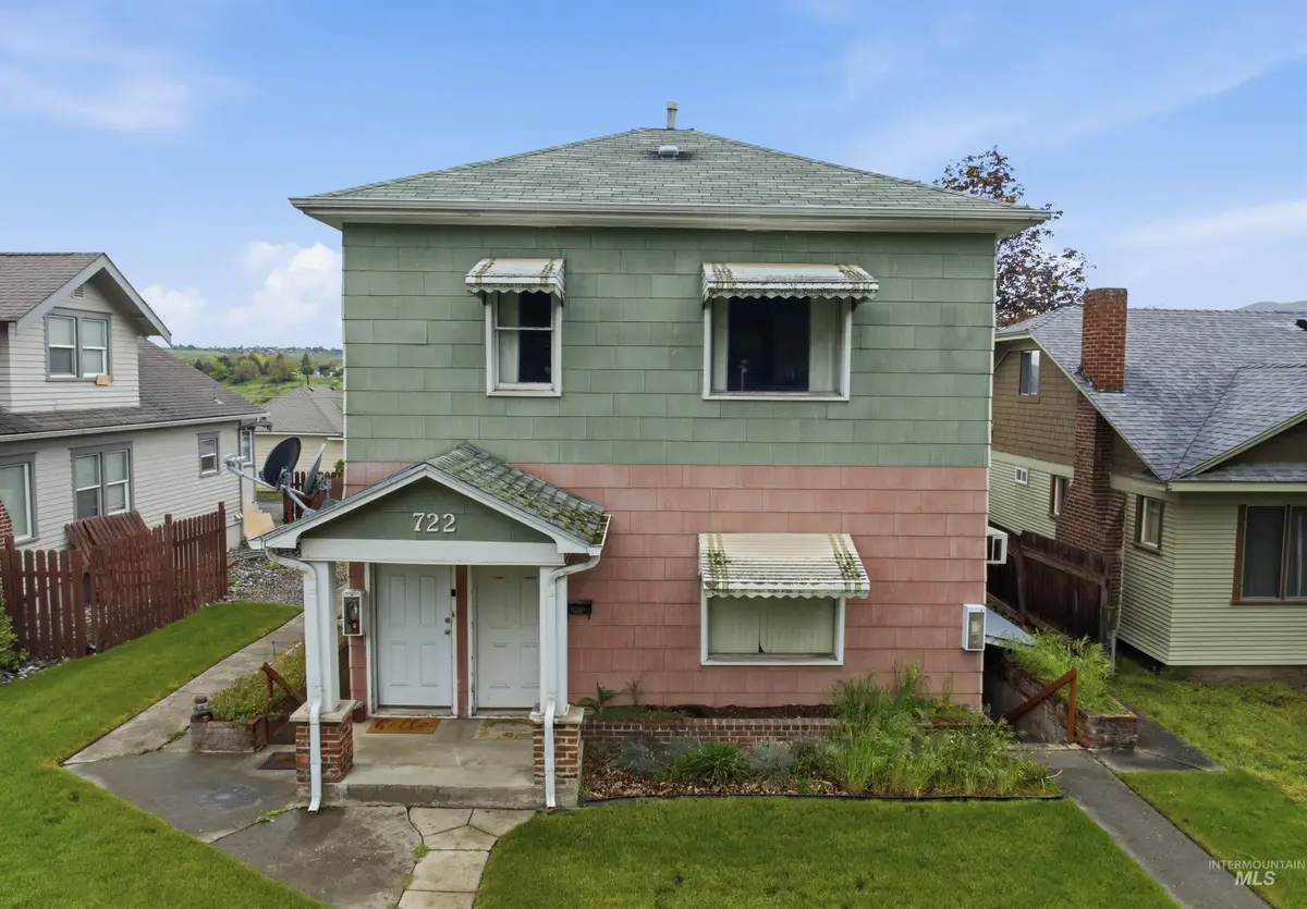 722 3rd St, Lewiston, ID 83501 - #1