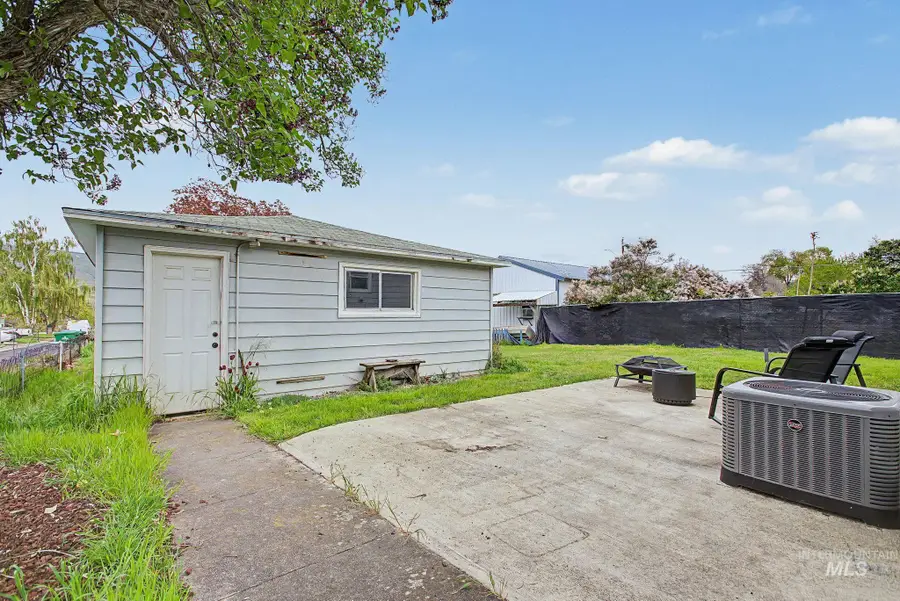 2325 8th Avenue, Lewiston, ID 83501 - #3