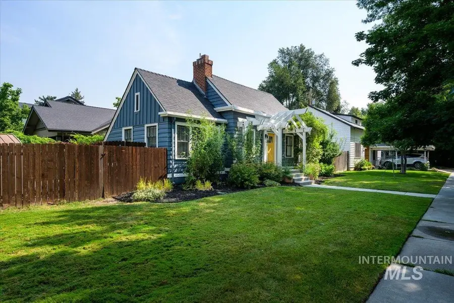 1820 W Resseguie St, Boise, ID 83702 - #3