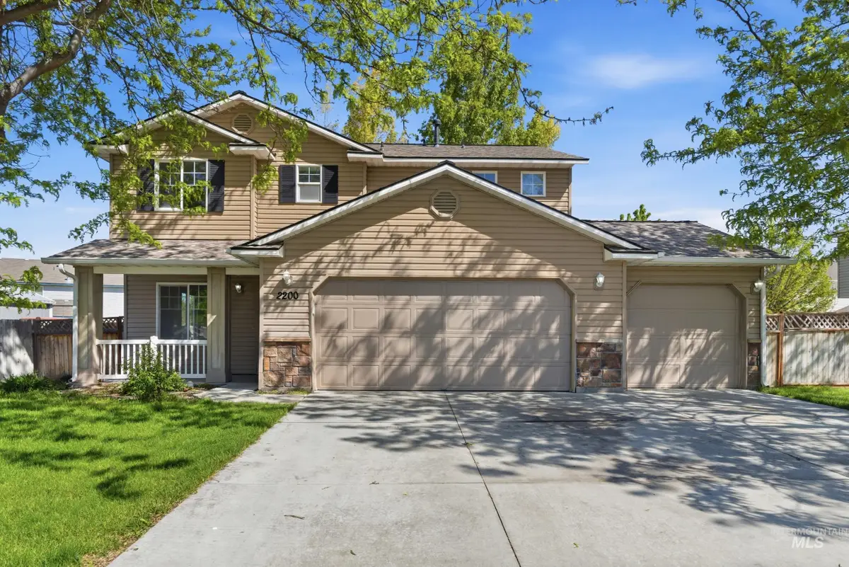 2200 W Lake Pointe Ct., Nampa, ID 83651 - #1
