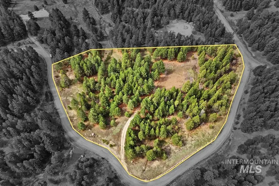 7 Carol Ct, Cascade, ID 83611 - #2