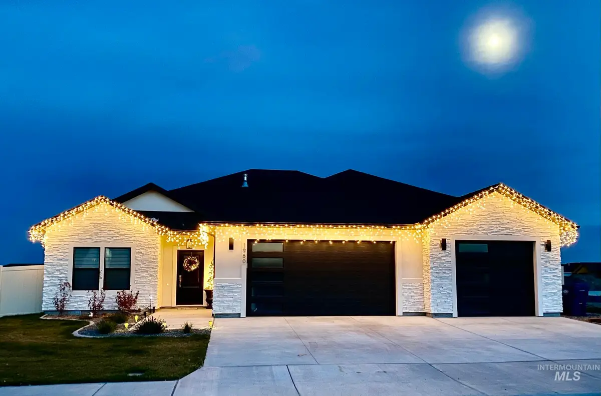 1980 Columbia Dr, Twin Falls, ID 83301 - #1