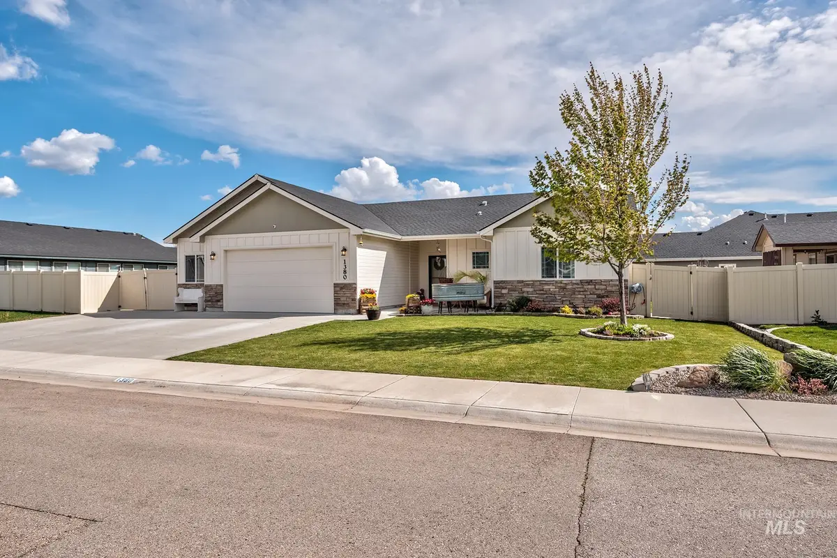 1380 Tamarack St, Fruitland, ID 83619 - #1