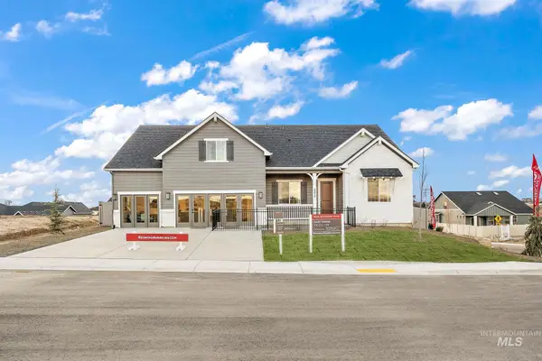 2375 N Mountain Vista Ave, Star, ID 83669