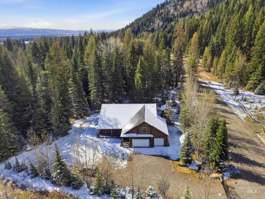 2538 W Mountain Rd, Donnelly, ID 83615 - #3