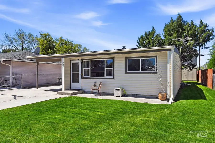 720 S 12th E, Mountain Home, ID 83647 - #3