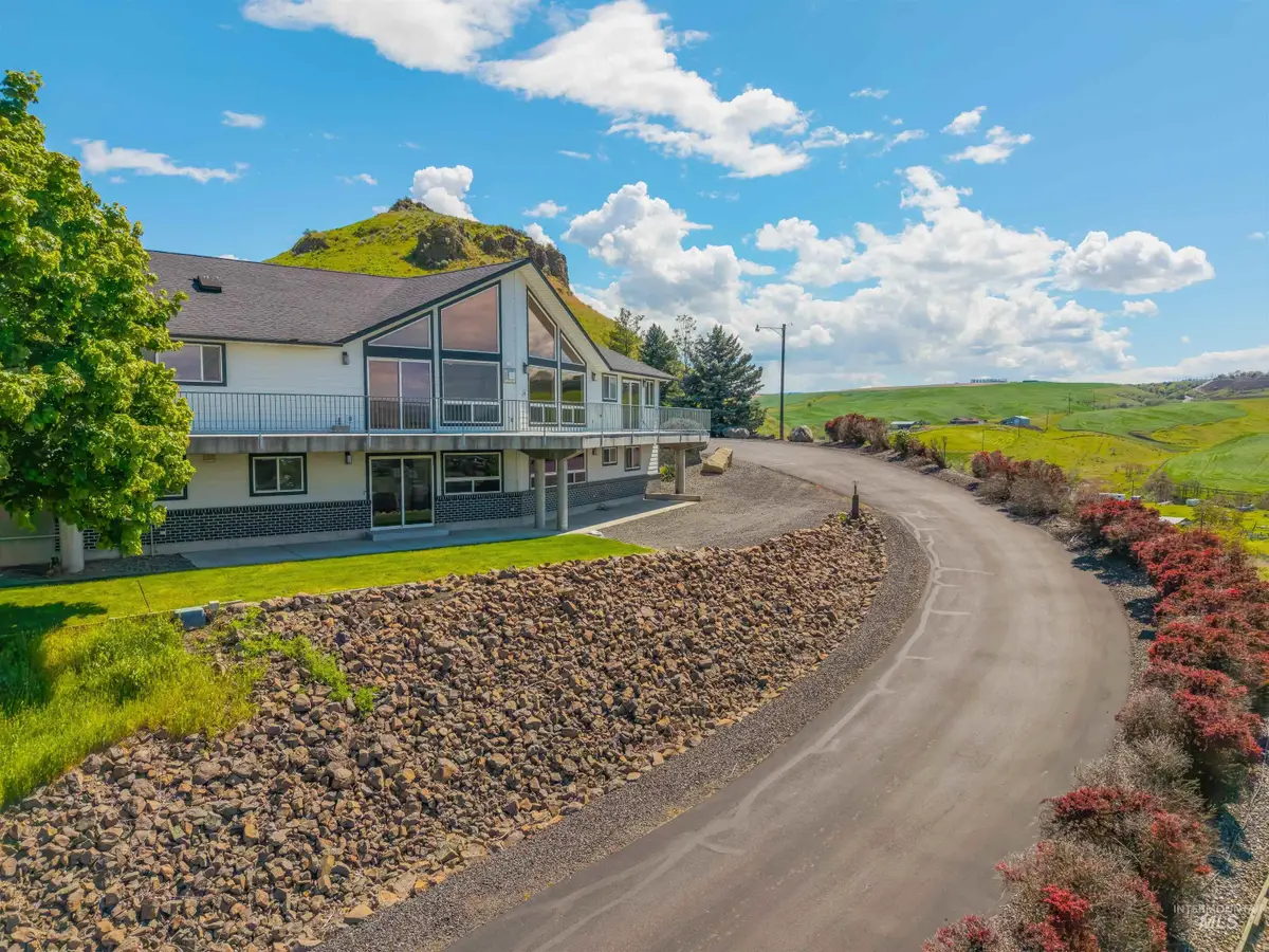 3360 E Main Street, Lewiston, ID 83501 - #1