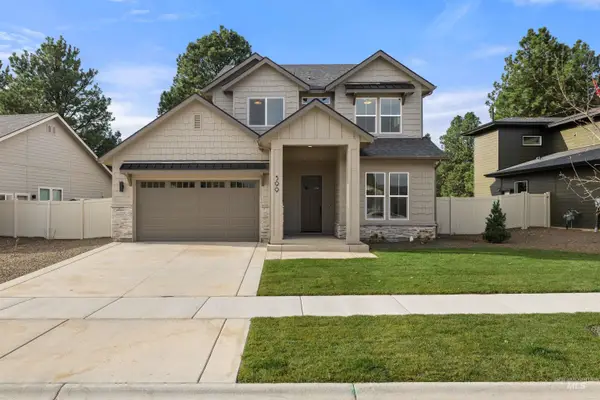 2270 E Monhegan Drive, Eagle, ID 83616