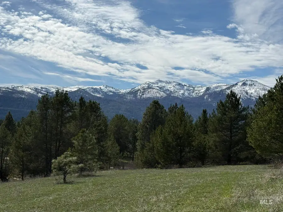 11100 Bens Rd, Cascade, ID 83611 - #2