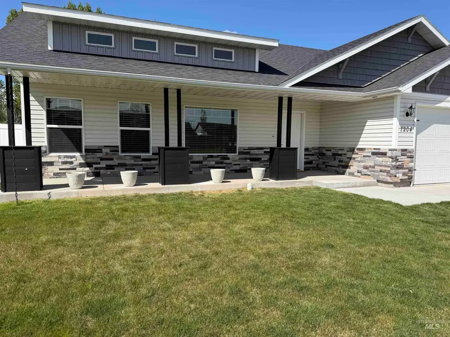 1204 5th Ave E, Jerome, ID 83338 - #3