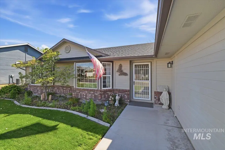 606 N Sterling St, Nampa, ID 83651 - #3
