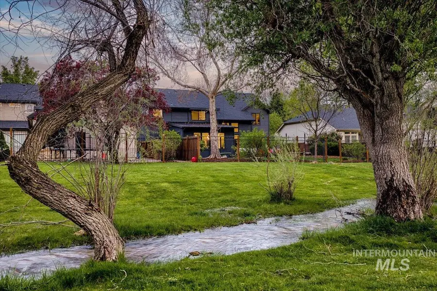 4944 E Stemwood St, Boise, ID 83716 - #2