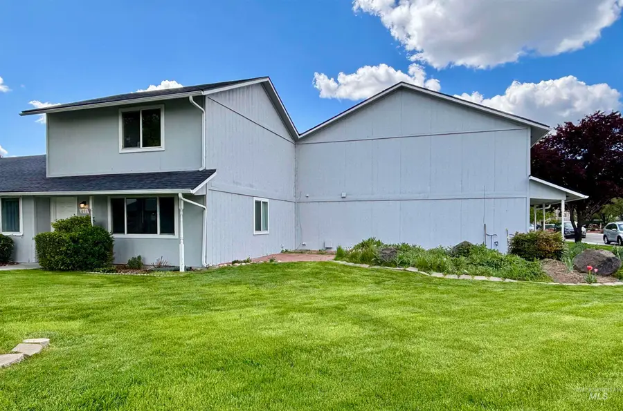 851 N Benjamin Lane, Boise, ID 83704 - #2