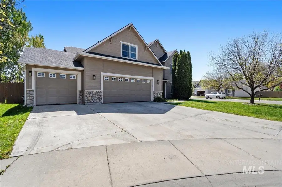 498 E W Moskee St, Meridian, ID 83646 - #2