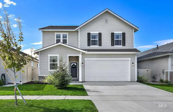 717 W Lyra St, Meridian, ID 83642