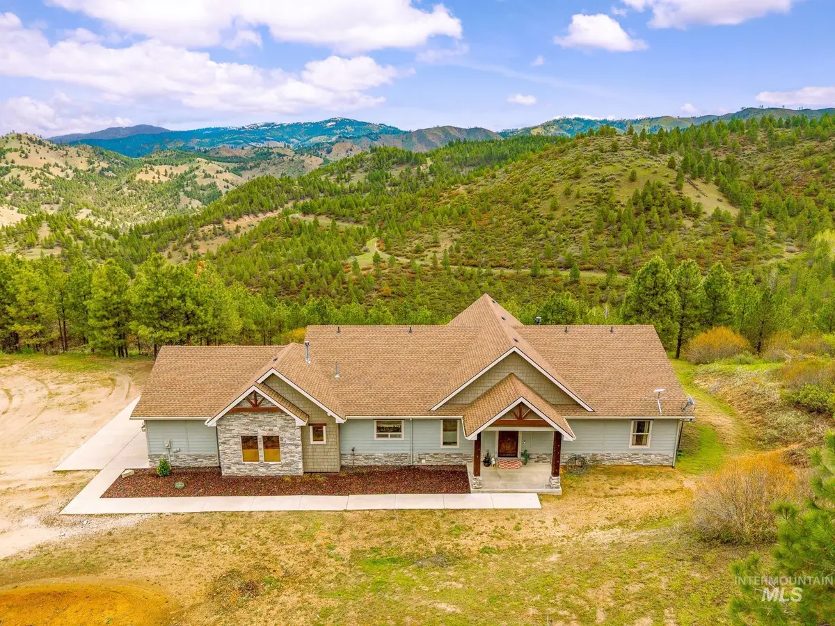 96 Trails End Way, Boise, ID 83716 - #1