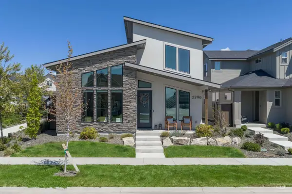 2296 E Valensole St, Meridian, ID 83642
