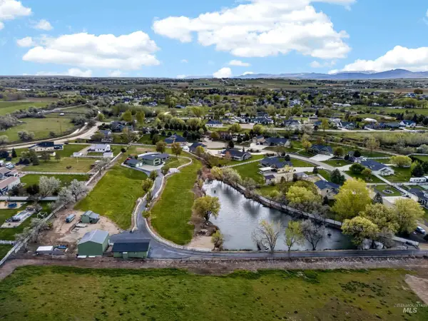 1850 Serengeti Rd, Nampa, ID 83686