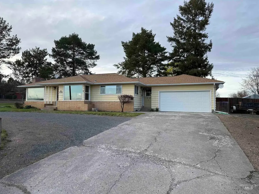 1701 Richardson Ave, Lewiston, ID 83501 - #3