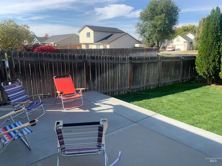 6460 E Brimley Dr, Nampa, ID 83687 - #2