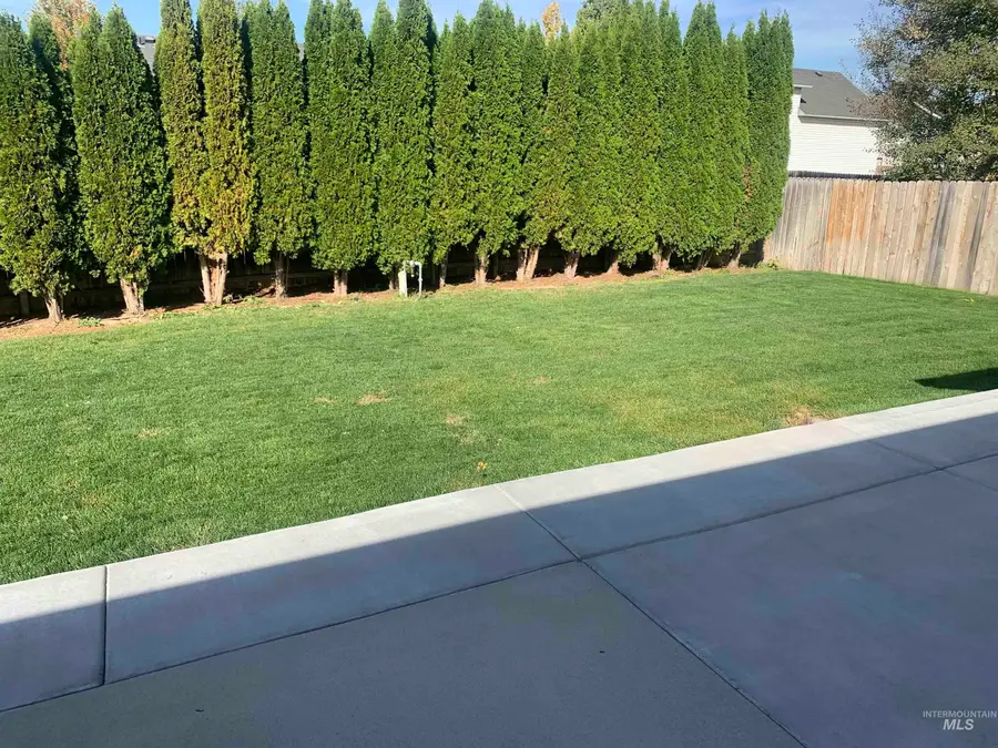 6460 E Brimley Dr, Nampa, ID 83687 - #3