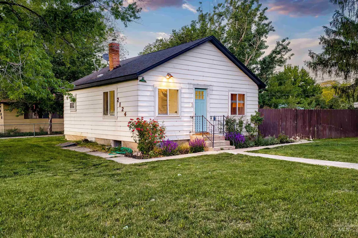 2124 S Kerr St, Boise, ID 83705 - #1