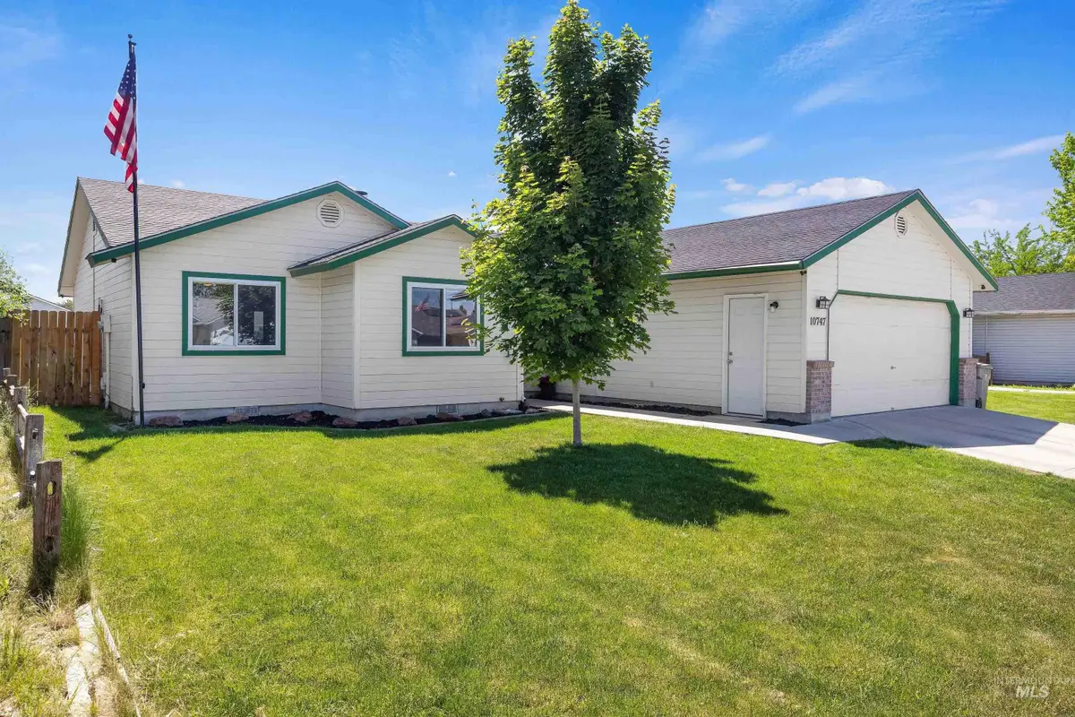 10747 W Irving Ct, Boise, ID 83713 - #1