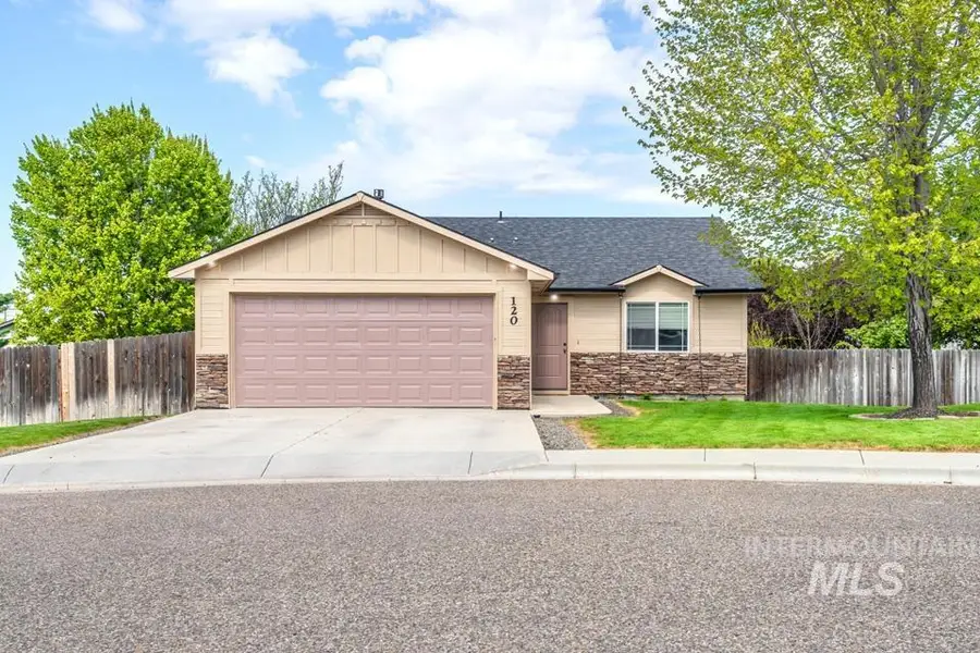 120 N Sierra Cir, Payette, ID 83661 - #2