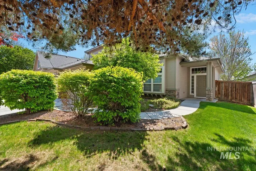 1953 W Marten Creek Dr, Meridian, ID 83646 - #3