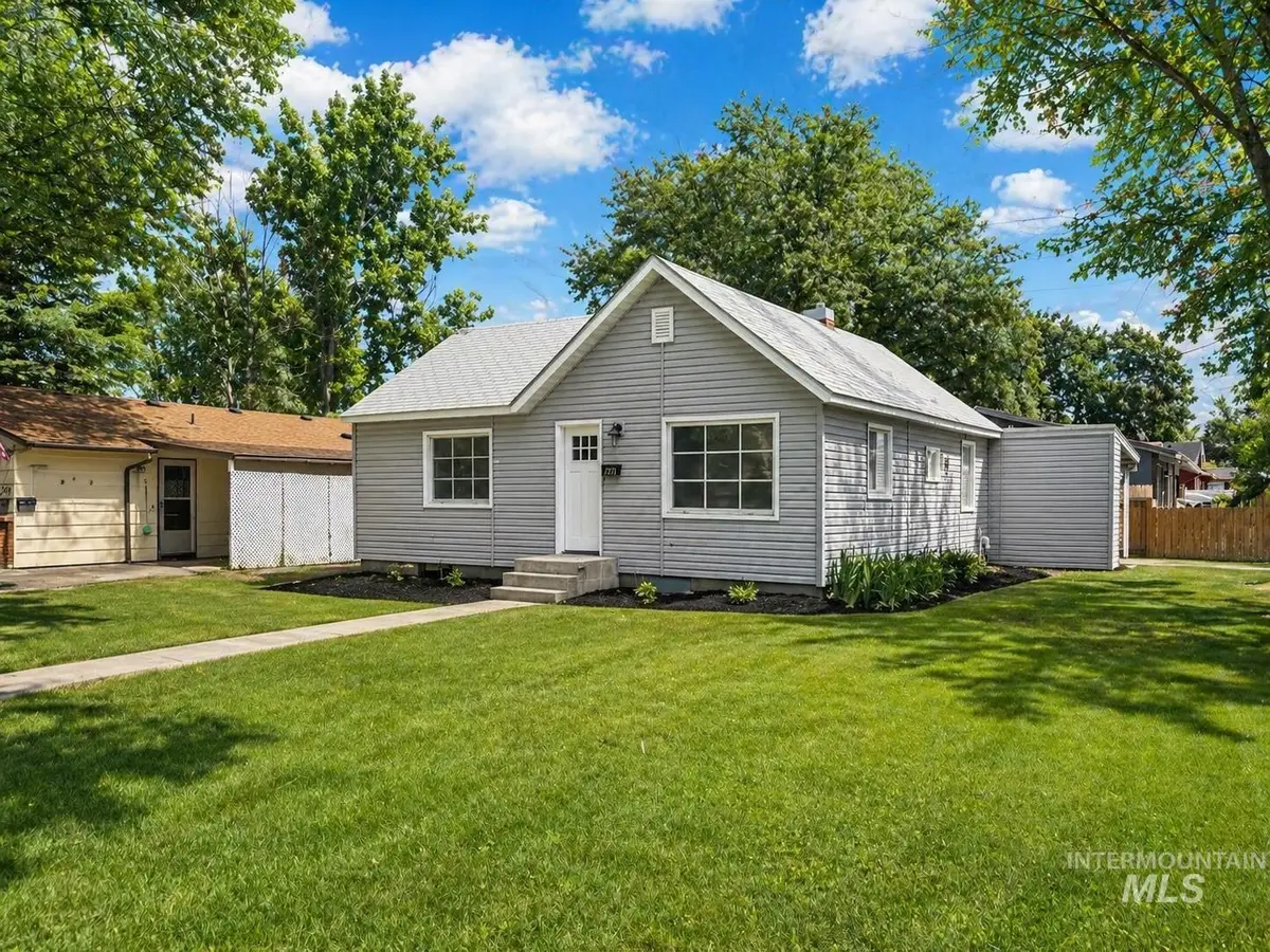 124 S Maple St, Nampa, ID 83686 - #1