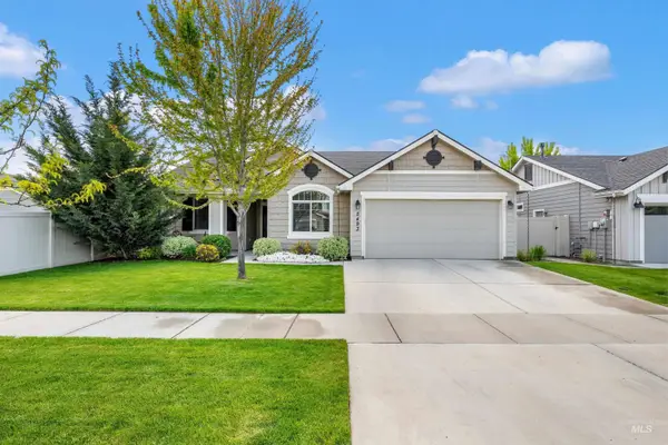 5493 W Los Flores St, Meridian, ID 83646