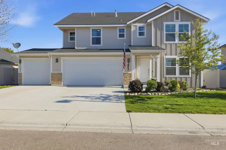3842 E Holly Ridge Dr, Nampa, ID 83686 - #2